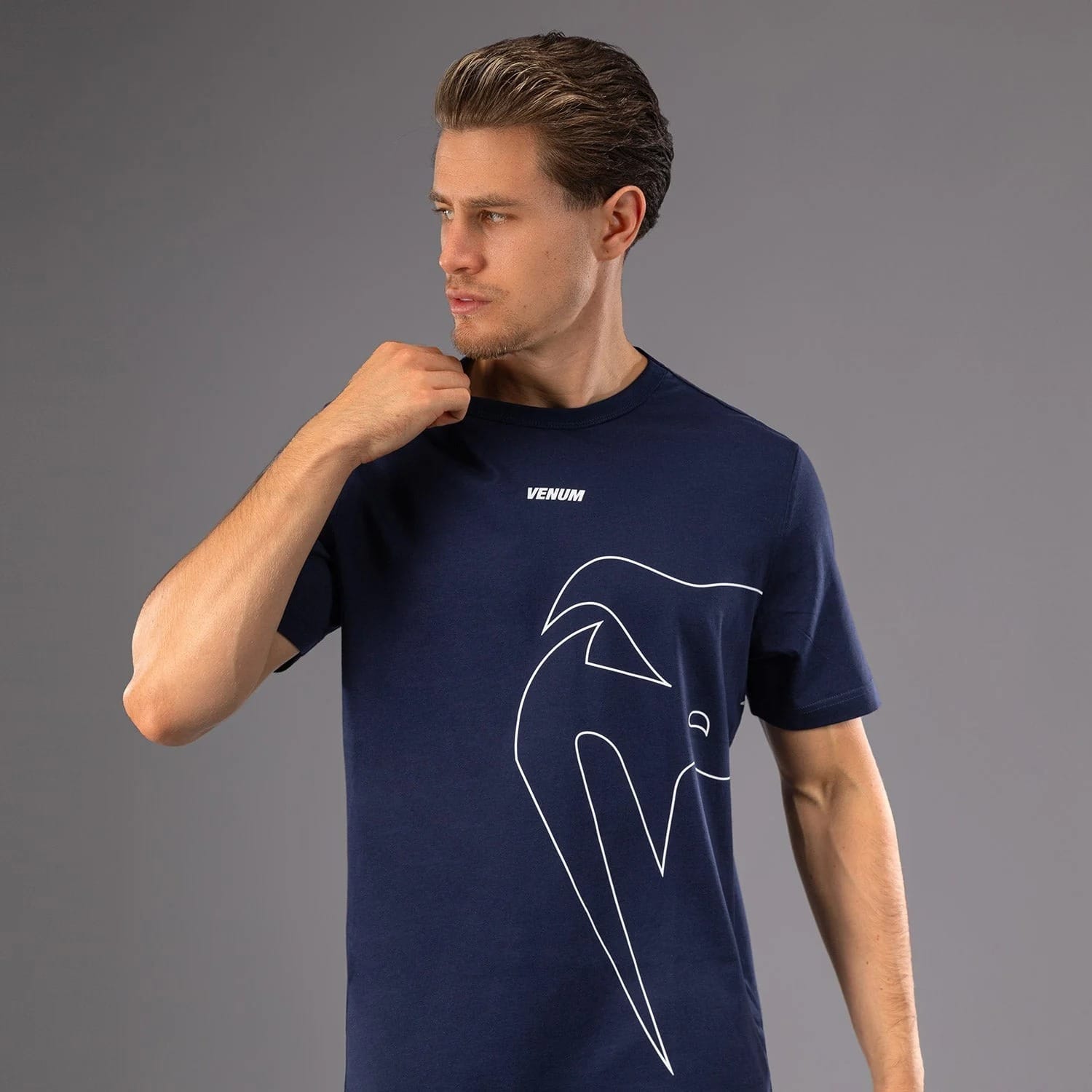 Playera Venum Giant Connect - Image 2