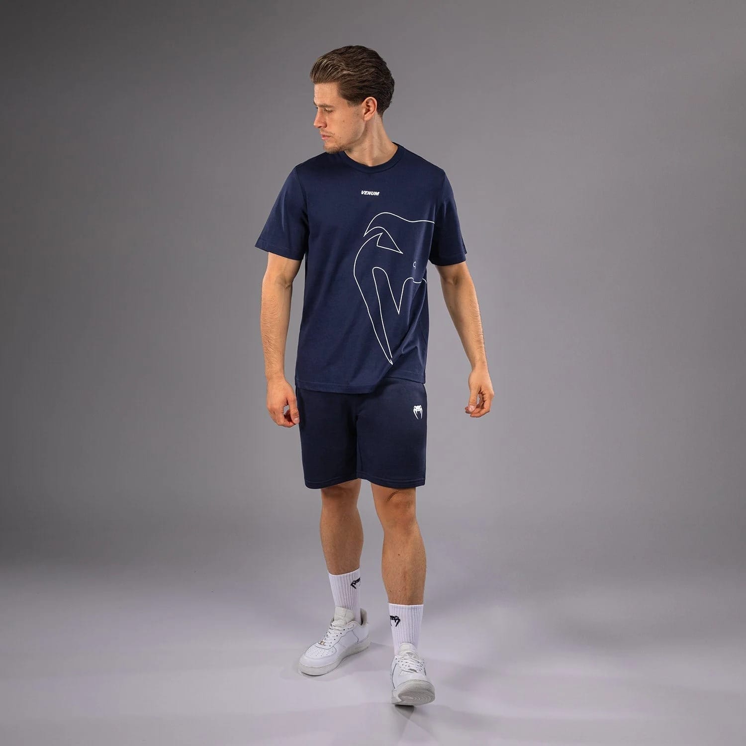 Playera Venum Giant Connect - Image 3